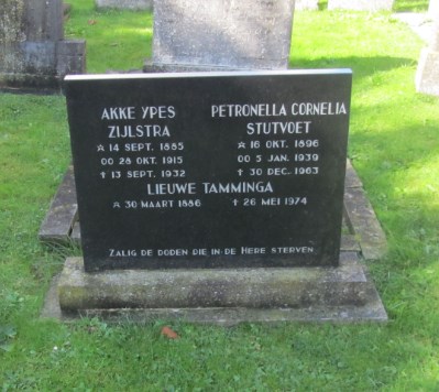 grafsteen lieuwe lieuwestamminga n26 en akke zijlstra en petronella stutvoet 20150727 1722005683